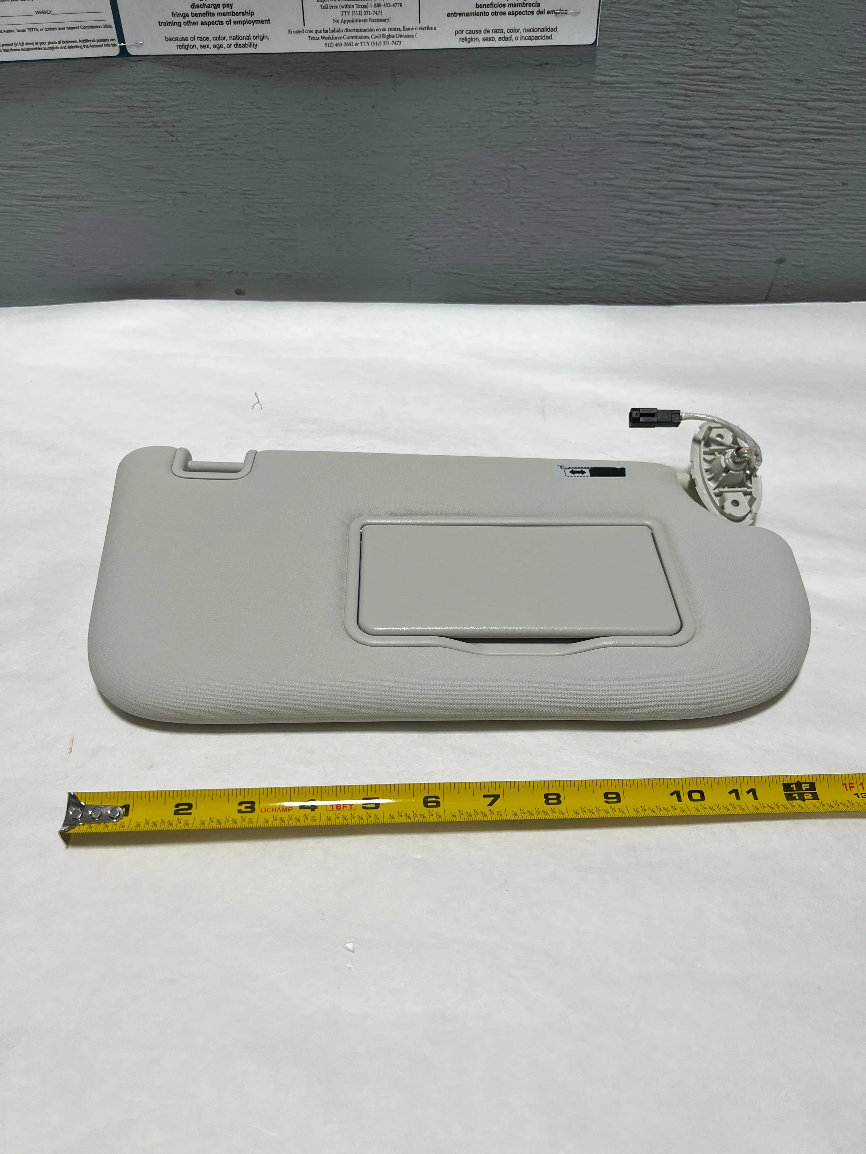 2013-2019 Ford Escape Passenger Side Sun Visor Without sunroof, with illumination