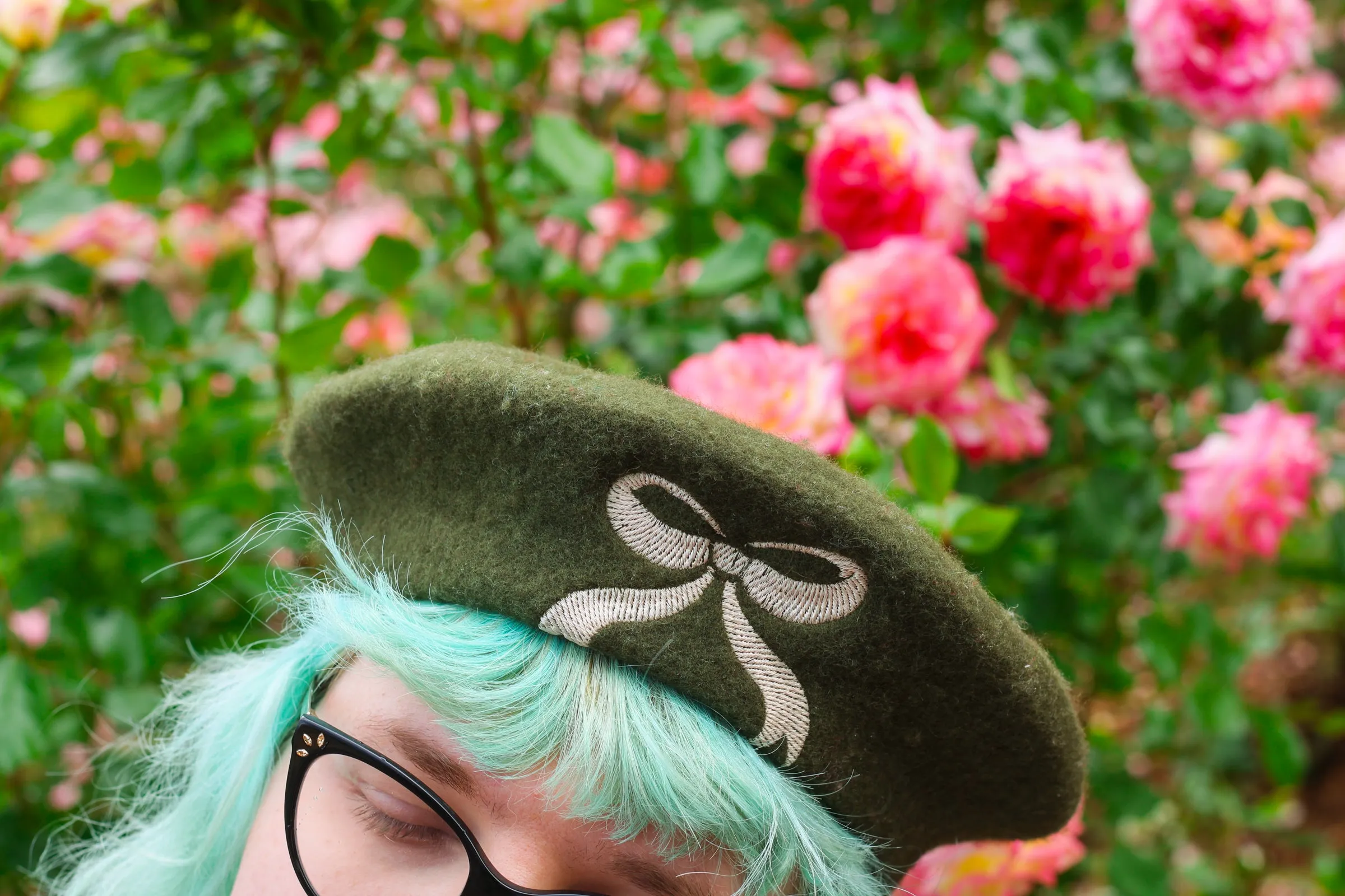 Coquette Ribbon Embroidered Beret!