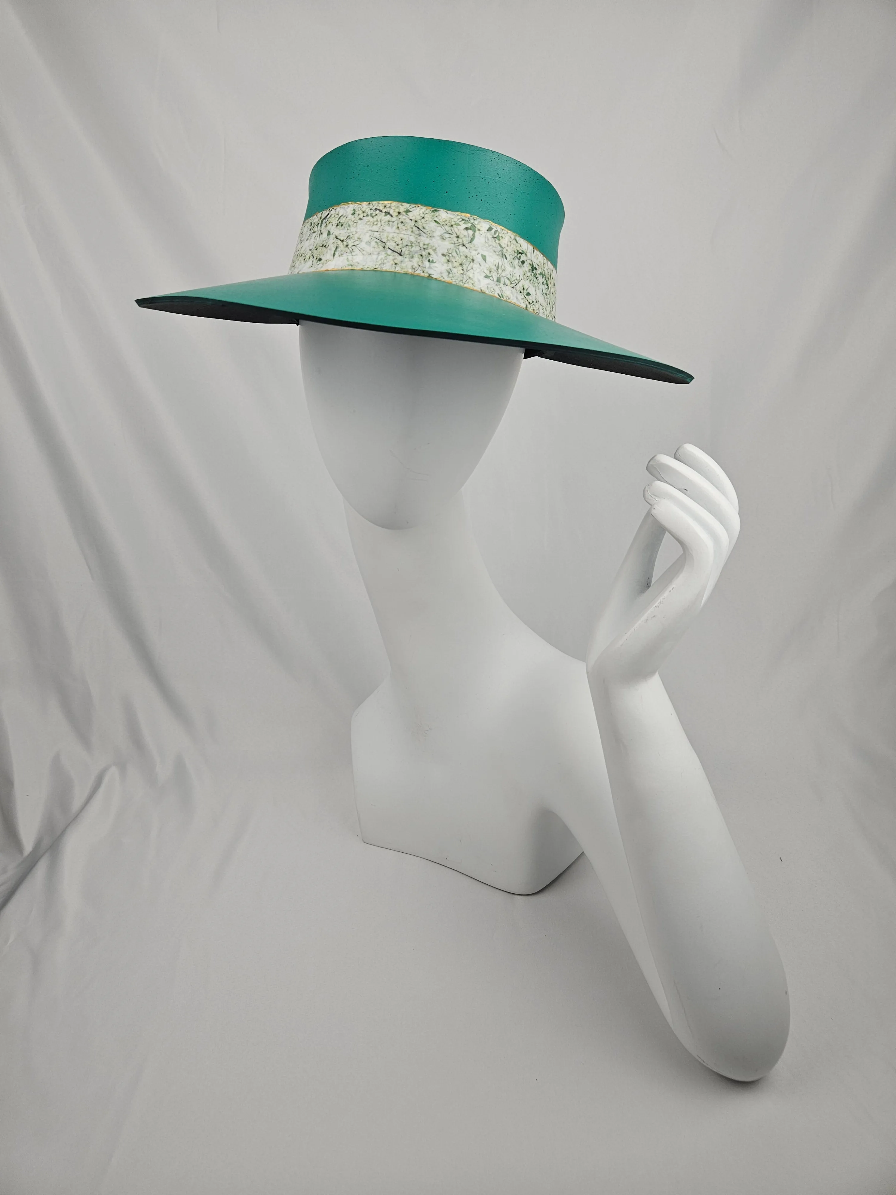 Tall Emerald Green LadyEVA Visor Hat with Crinkled White/Green Floral Band